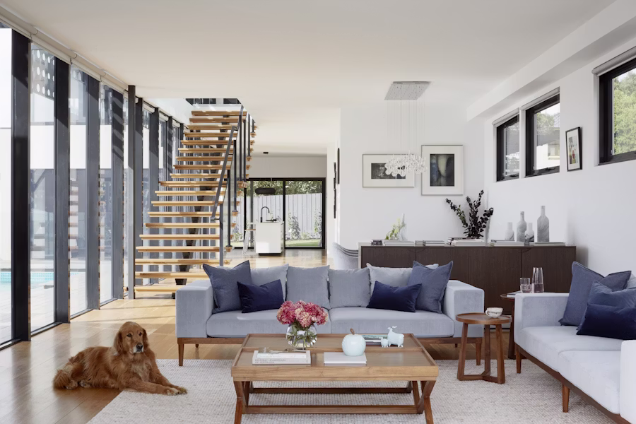 Interior execution and custom finishing